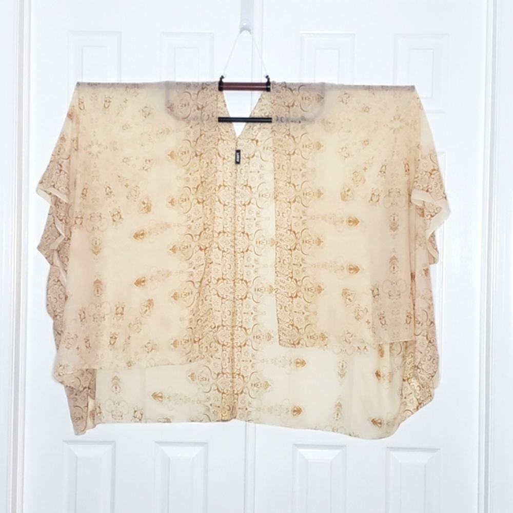 NWOT Moddy Vintage Sheer Beige/Tan Floral Print  Kimono Top